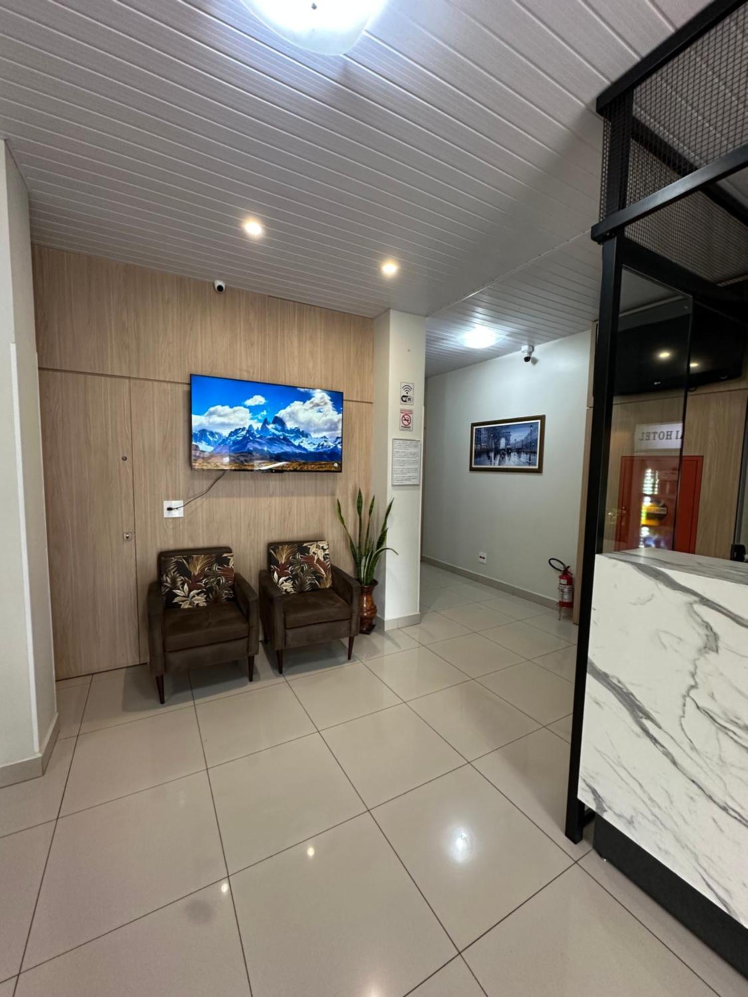 Rai Hotel - Proximo A Prefeitura Cascavel  Exteriér fotografie